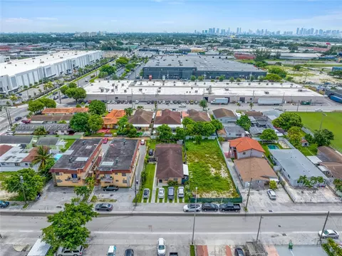 Undisclosed, Hialeah, FL 33010 photo 4