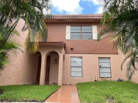 57 Madrid Ln #2-15, Davie, FL 33324