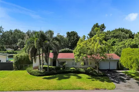 8490 SW 107th St, Miami, FL 33156