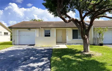 11770 SW 110th Ln, Miami, FL 33186