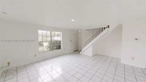 7908 Kimberly Blvd #405, North Lauderdale, FL 33068