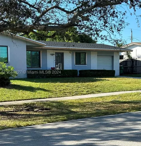 10500 SW 160th St, Miami, FL 33157