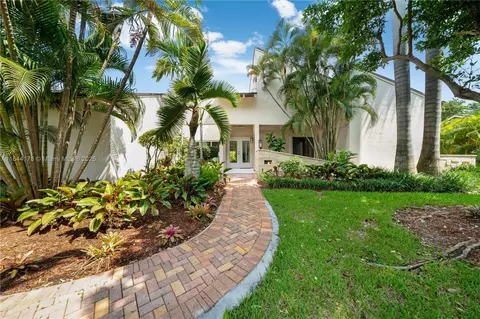 7861 SW 171st St, Palmetto Bay, FL 33157