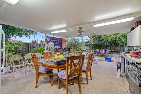 670 E 36th St, Hialeah, FL 33013 photo 25