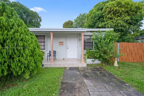 670 E 36th St, Hialeah, FL 33013 photo 3