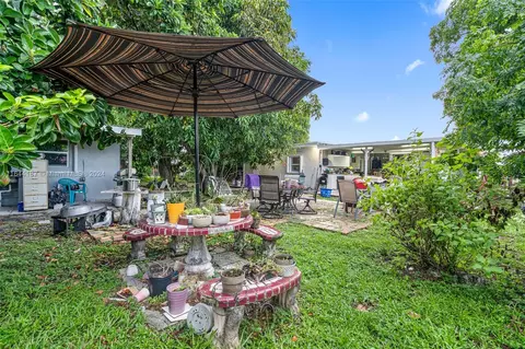 670 E 36th St, Hialeah, FL 33013 photo 27