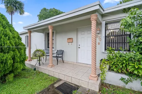 670 E 36th St, Hialeah, FL 33013 photo 4