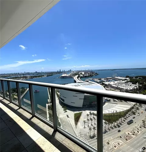 888 Biscayne Blv #3004, Miami, FL 33130