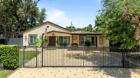 6819 SW 14th St, Miami, FL 33144