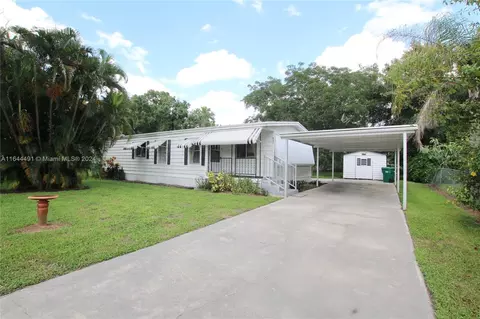 622 NE 29th Ave, Okeechobee, FL 34972 photo 4