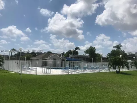 486 NE 210th Cir Ter #104-29, Miami, FL 33179
