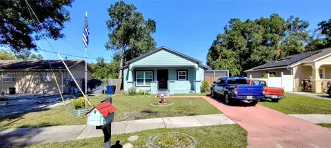 9312 N Rome Cir, Tampa, FL 33612