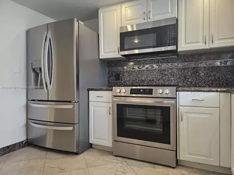 1650 Coral Way #601, Miami, FL 33145