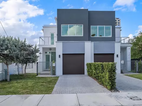 3245 SW 23rd St #A, Miami, FL 33145