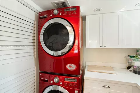 101 Enid Dr #1, Key Biscayne, FL 33149 photo 26