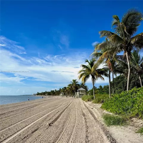 101 Enid Dr #1, Key Biscayne, FL 33149 photo 40