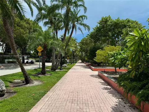 101 Enid Dr #1, Key Biscayne, FL 33149 photo 36