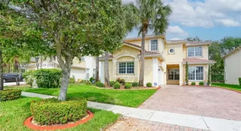 13151 SW 45th Dr, Miramar, FL 33027