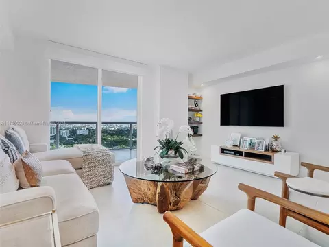 2101 Brickell Ave #1801, Miami, FL 33129 photo 2