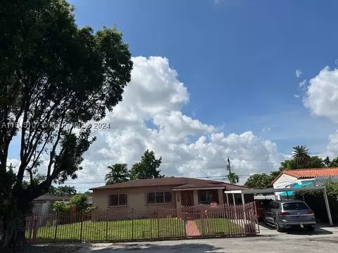 230 W 60th St, Hialeah, FL 33012