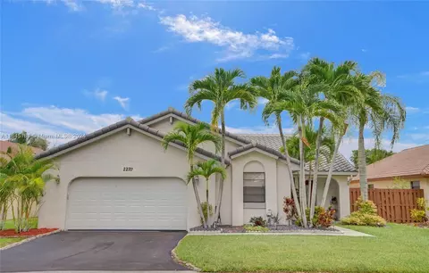 2270 Atlanta, Weston, FL 33326