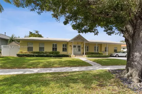 13000 Coronado Dr, North Miami, FL 33181
