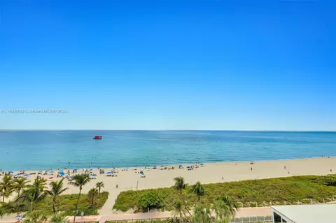 5415 Collins Ave #PH F, Miami Beach, FL 33140