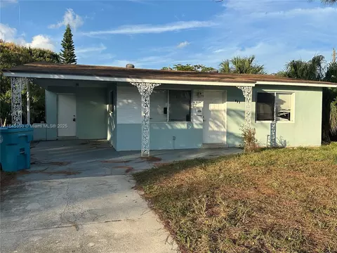 111 SW 5th Ave, Boynton Beach, FL 33435