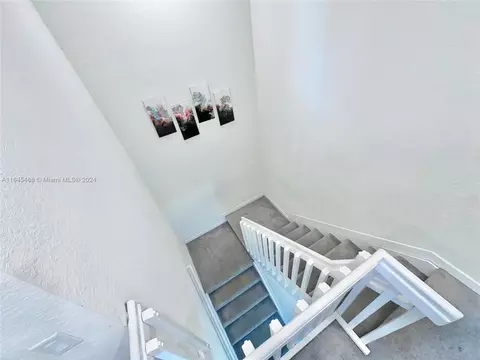 Entry Way - 10832 W 33rd Way #10832, Hialeah, FL 33018 photo 1 of 2