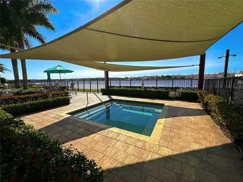 Exterior - 10832 W 33rd Way #10832, Hialeah, FL 33018 photo 13 of 14