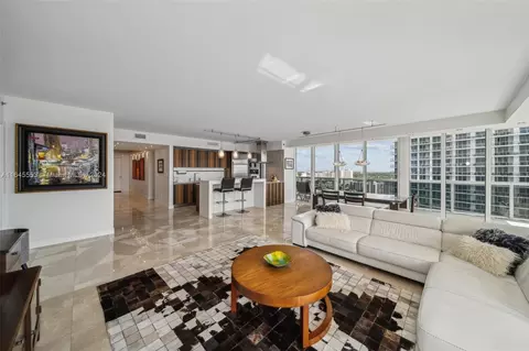 1800 S Ocean Dr #2401, Hallandale Beach, FL 33009