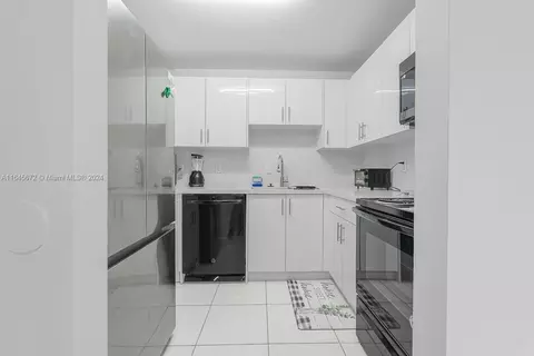 5102 NW 79th Ave #106, Doral, FL 33166