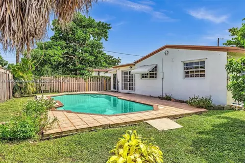 540 SW 28th Ave, Fort Lauderdale, FL 33312