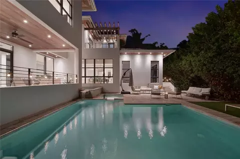 561 Hampton Ln, Key Biscayne, FL 33149 photo 35