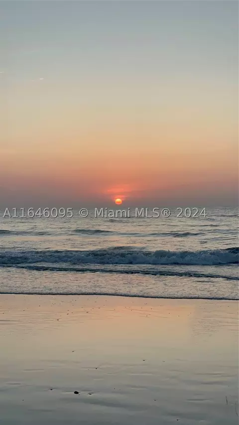 320 Arthur St #17, Hollywood, FL 33019