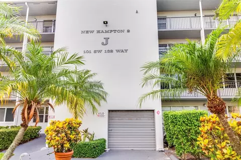 101 SW 132nd Way #113J, Pembroke Pines, FL 33027