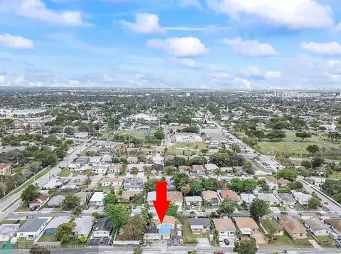 731 NW 5th Ct, Hallandale Beach, FL 33009