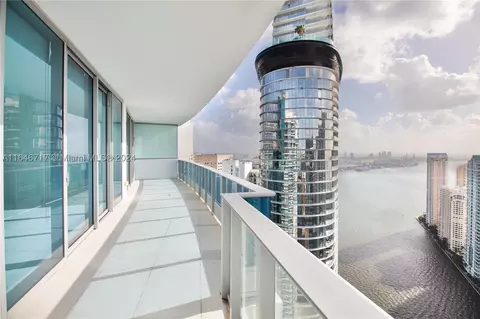 200 Biscayne Boulevard Way #5007, Miami, FL 33131