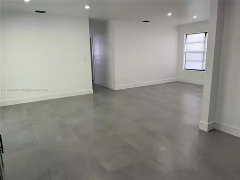 735 W 73rd Pl, Hialeah, FL 33014 photo 20
