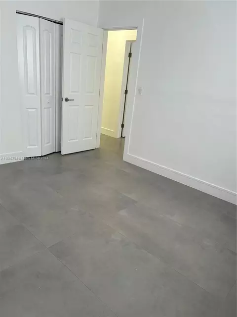 735 W 73rd Pl, Hialeah, FL 33014 photo 24