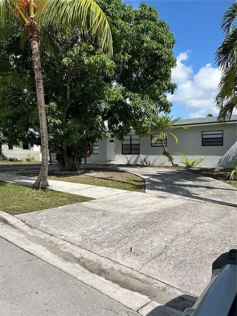 735 W 73rd Pl, Hialeah, FL 33014 photo 46