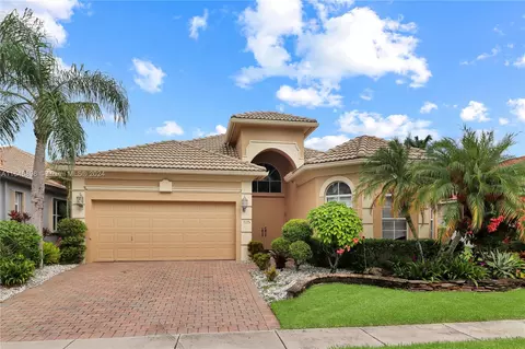 7175 Veneto Dr, Boynton Beach, FL 33437