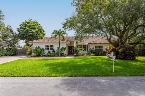 15625 SW 78th Pl, Palmetto Bay, FL 33157