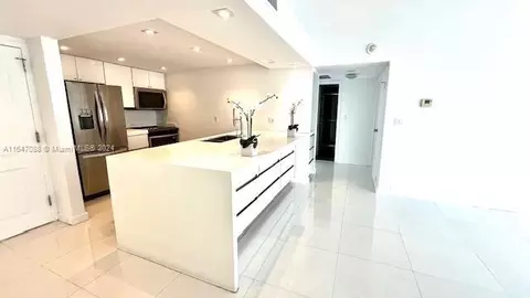 3625 N Country Club Dr #1003, Aventura, FL 33180