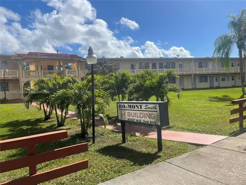 20327 NE 2nd Ave #9, Miami, FL 33179