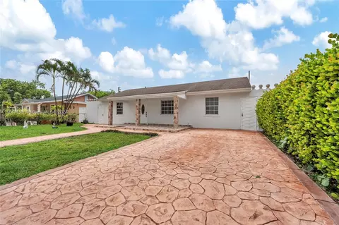 880 SE 3rd Pl, Hialeah, FL 33010 photo 33