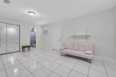 880 SE 3rd Pl, Hialeah, FL 33010 photo 13