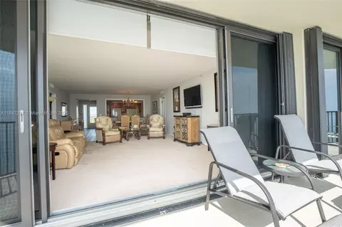Other - 400 Beach Rd #802, Tequesta, FL 33469 photo 2 of 15