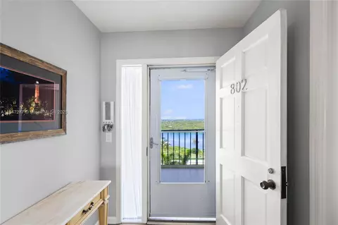 Entry Way - 400 Beach Rd #802, Tequesta, FL 33469 photo 1 of 2