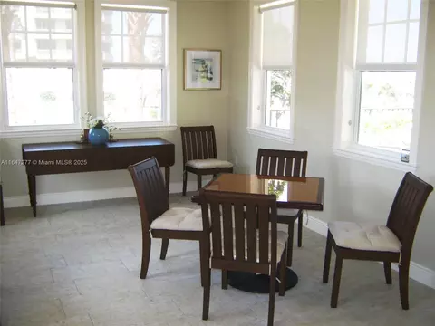 Dining - 400 Beach Rd #802, Tequesta, FL 33469 photo 6 of 6